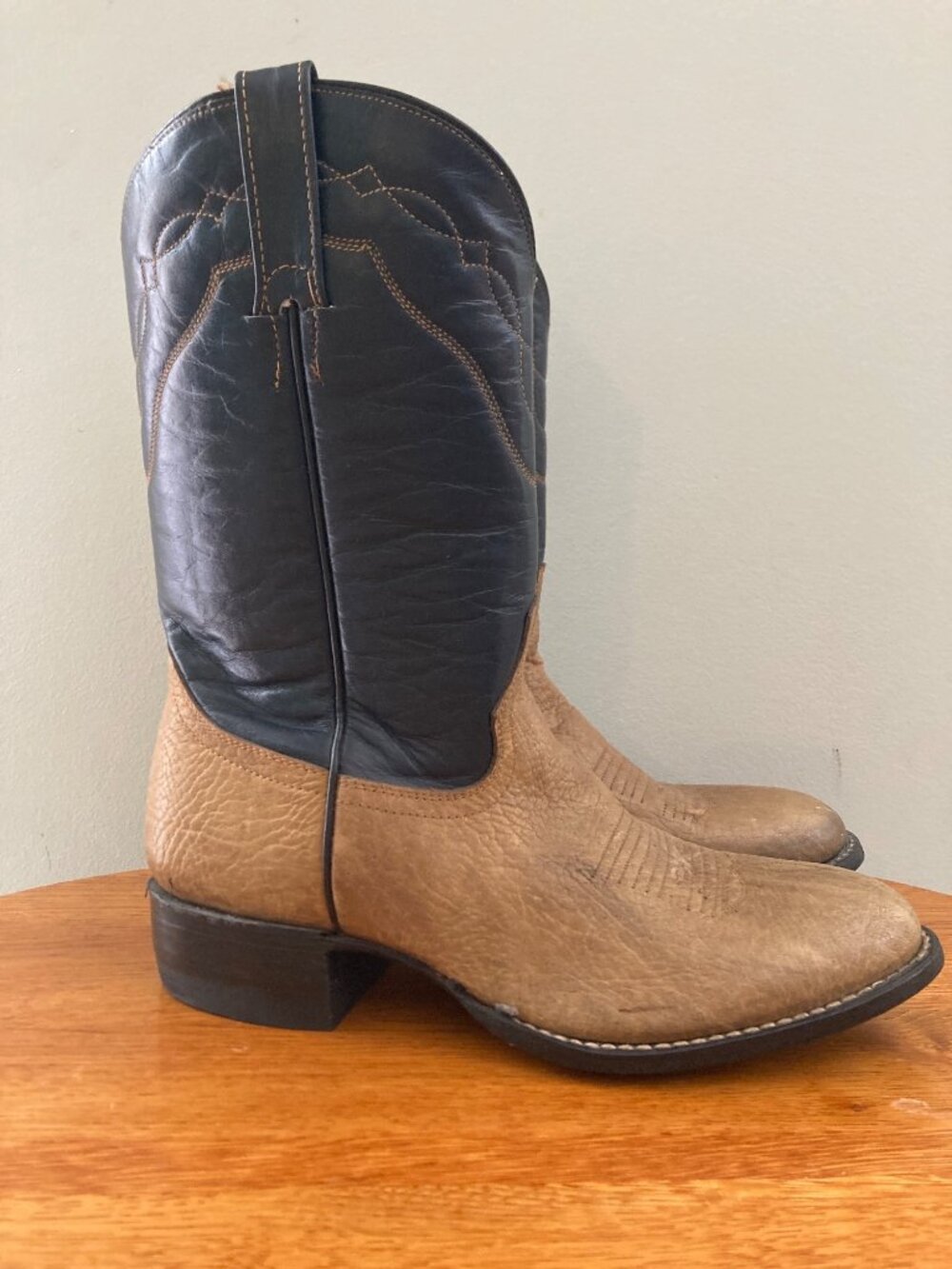 Cowtown Handmade Brown & Black Leather Western Cowboy Boots Size 7.5 B